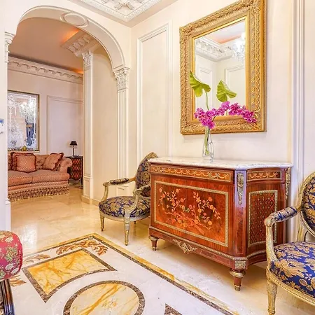 Napoleon Champs Elysees Apartment Paris